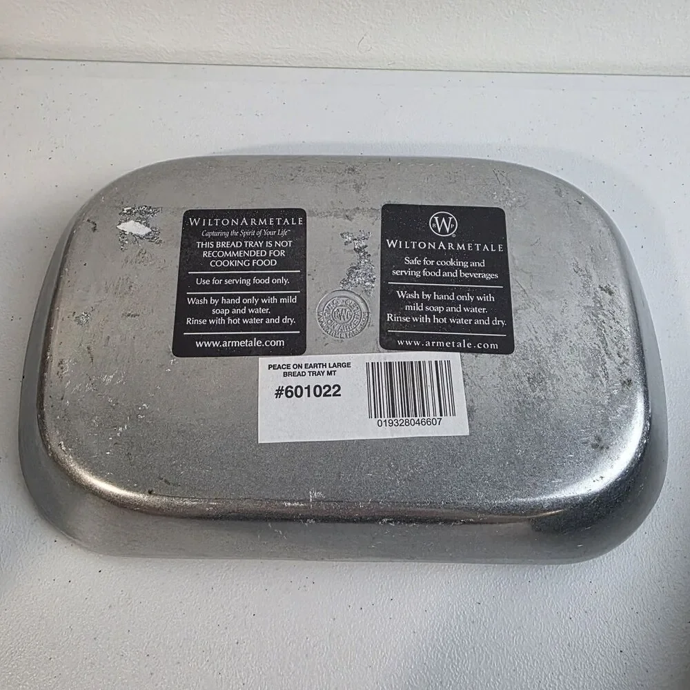 Holiday Christmas Bread Tray Wilton Armetale Metal Bird Dove Peace On Earth 11”